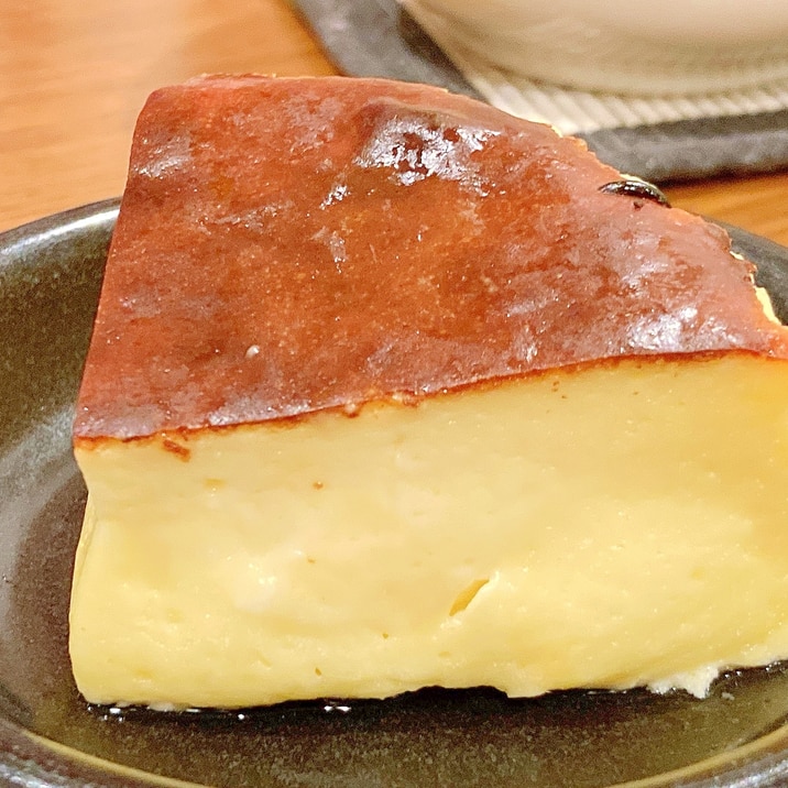 <材料5つ>中とろ~り!超簡単バスクチーズケーキ